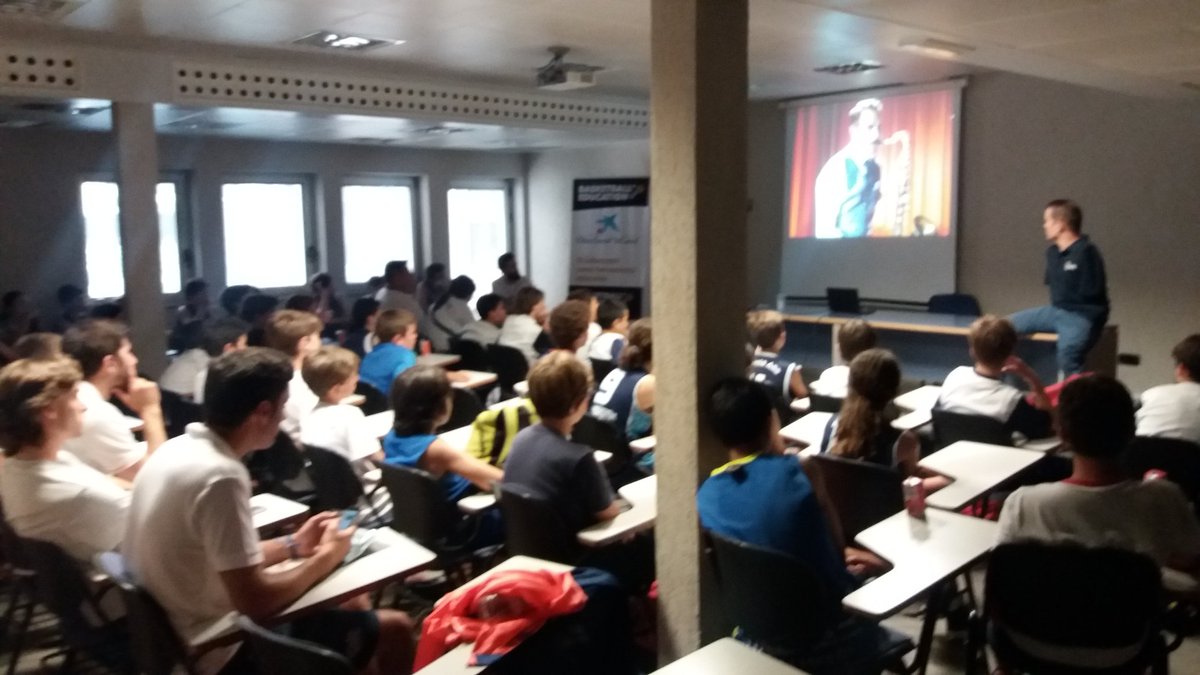 copa_colegial_delospiesalacabeza